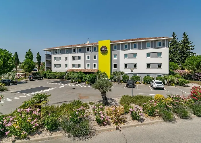 B&B Hotel Salon De Provence